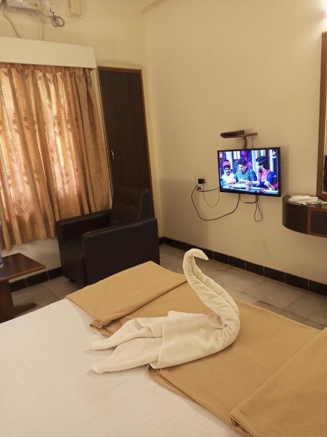 Senthil Residency Hotel Dindigul Exterior photo