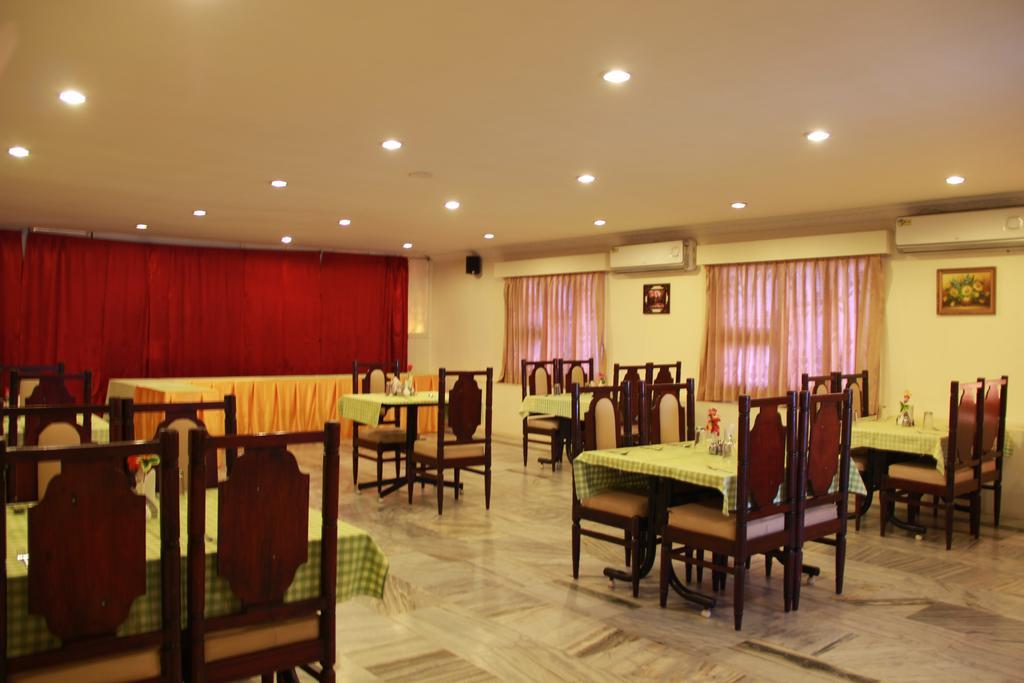 Senthil Residency Hotel Dindigul Exterior photo